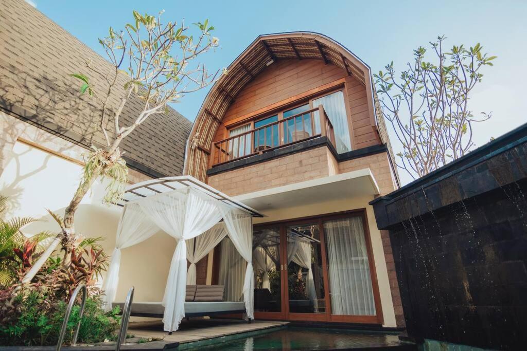 Amazing 1 Bedroom In Apartment